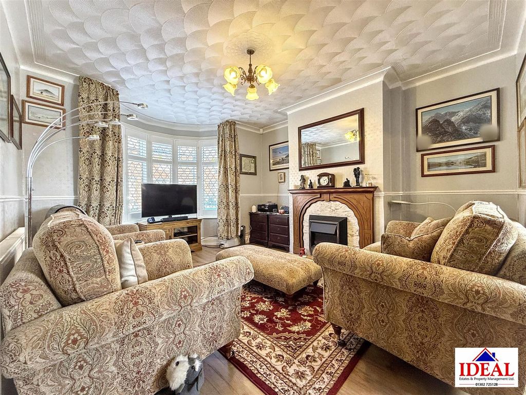 Property photo 3 of 19 Image00020_Blurred (2).Jpg