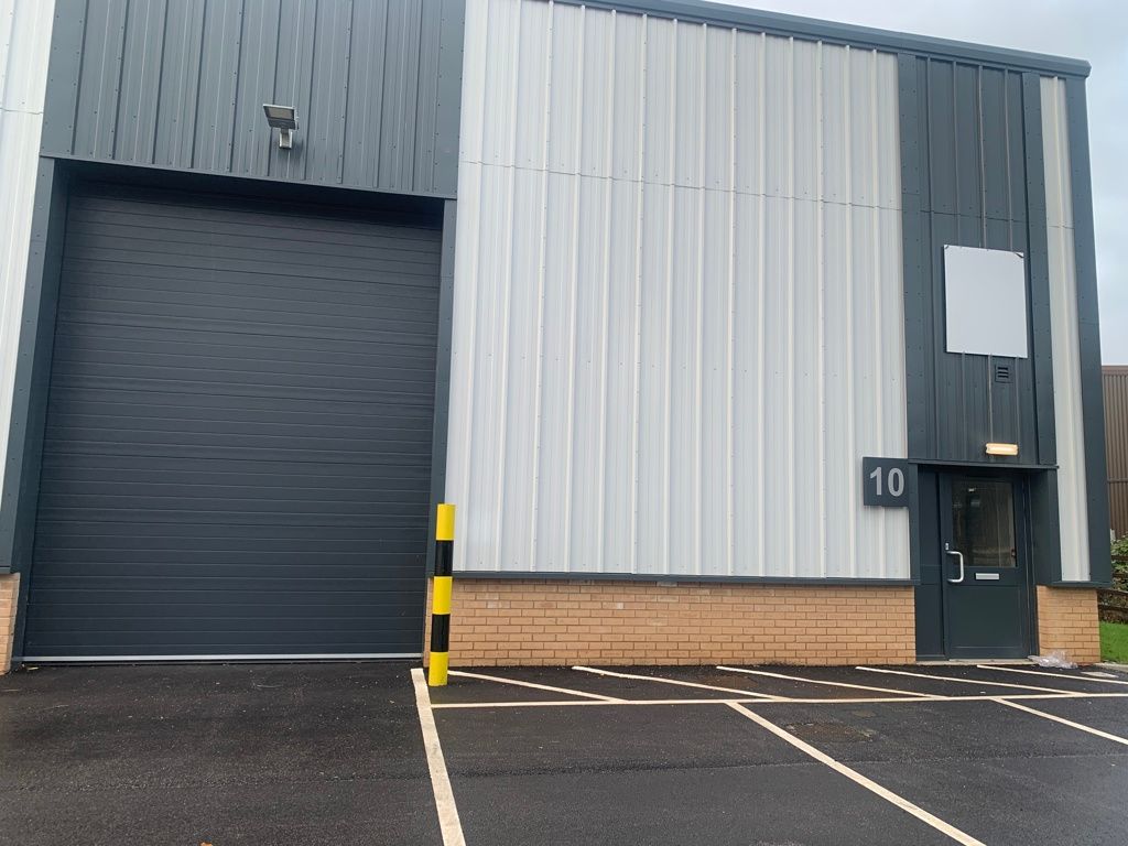 Property photo 1 of 9 Photo 9