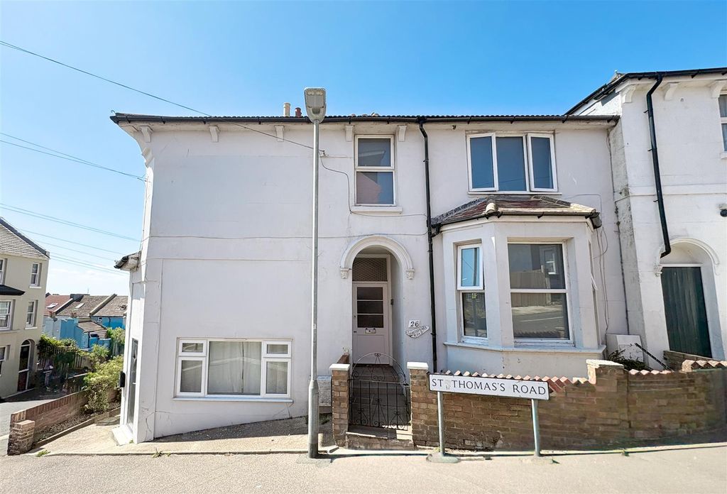 Property photo 1 of 25
