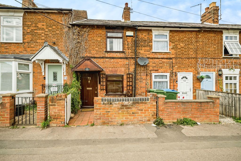 Property photo 1 of 17