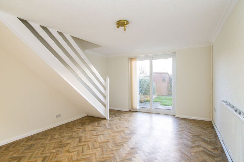 Property photo 2 of 11 Photo 6