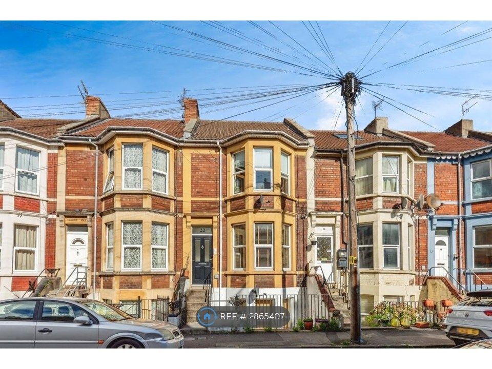 Property photo 1 of 5