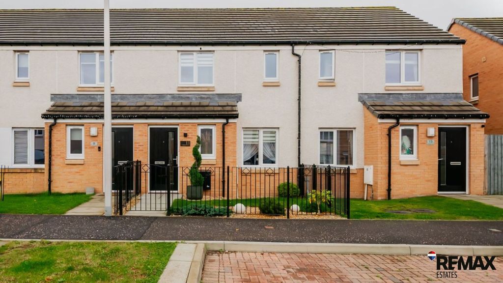 Property photo 1 of 22 Front