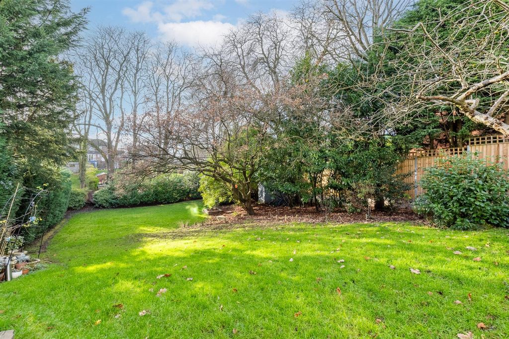 Property photo 3 of 50 17Manoravenue-9.Jpg