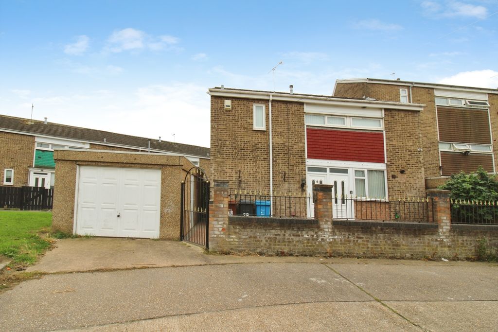 Property photo 1 of 16