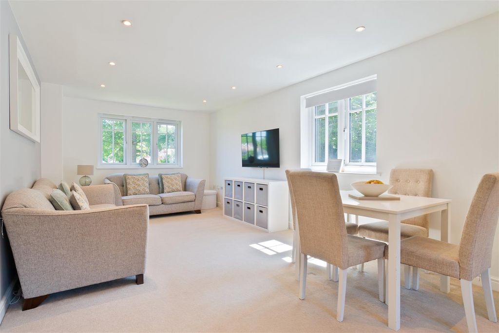 Property photo 3 of 13 Dsc02500-Edit.Jpg