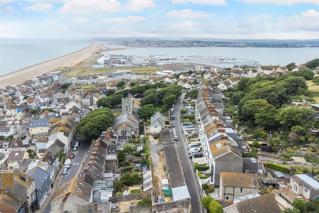 Property photo 1 of 15 668Bc8Fa4c794-1152209 (15).Jpg