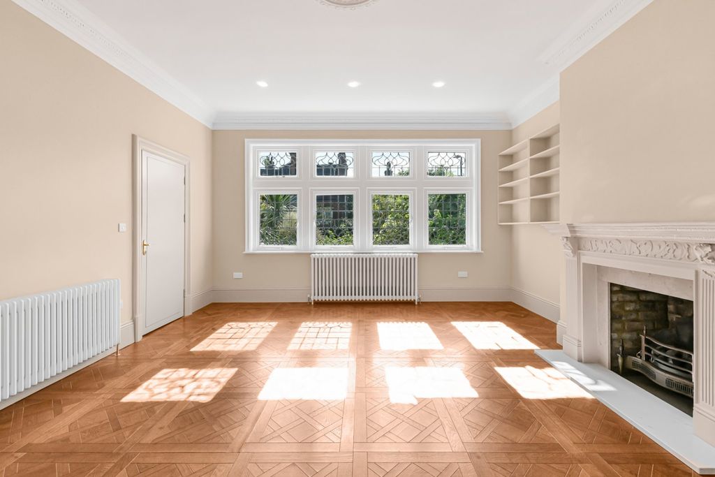 Property photo 1 of 29