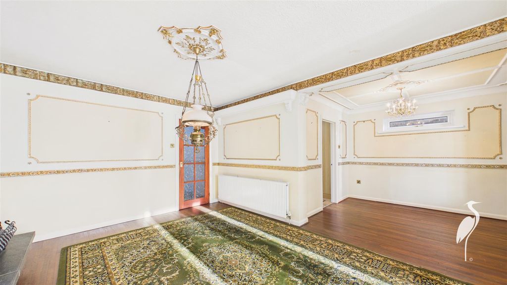 Property photo 3 of 26 Dining Room