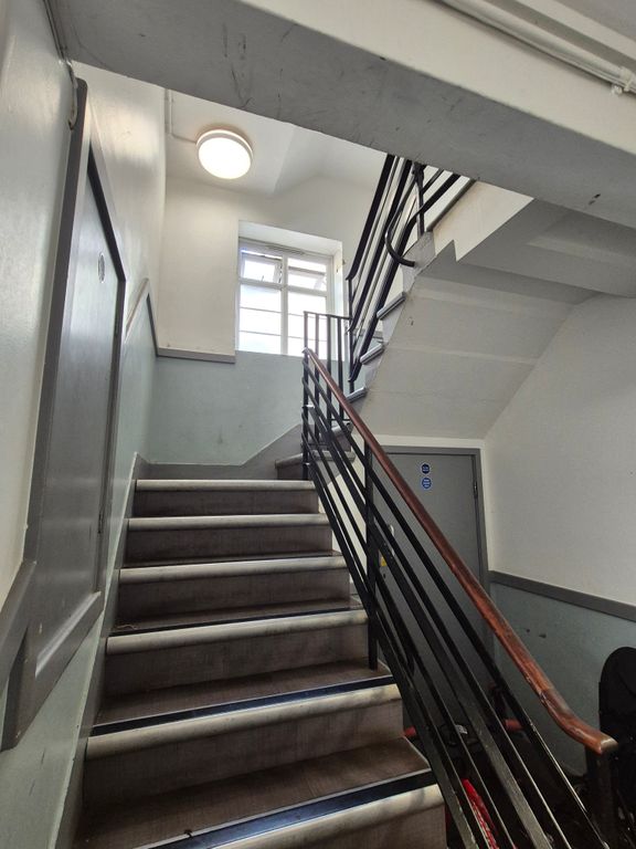 Property photo 3 of 4