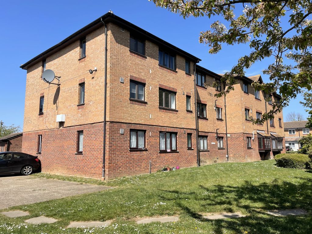 Property photo 1 of 13 Campernell Close