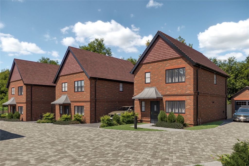 Property photo 1 of 9 External