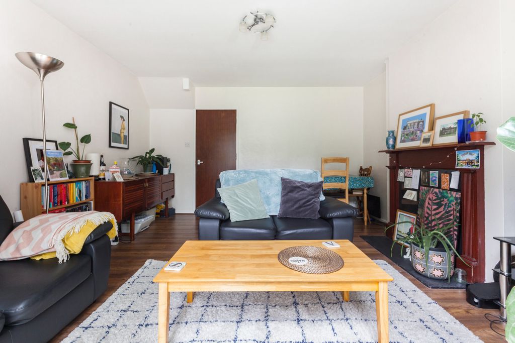 Property photo 2 of 13 Imported Image