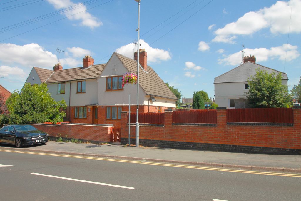 Property photo 1 of 20 Front