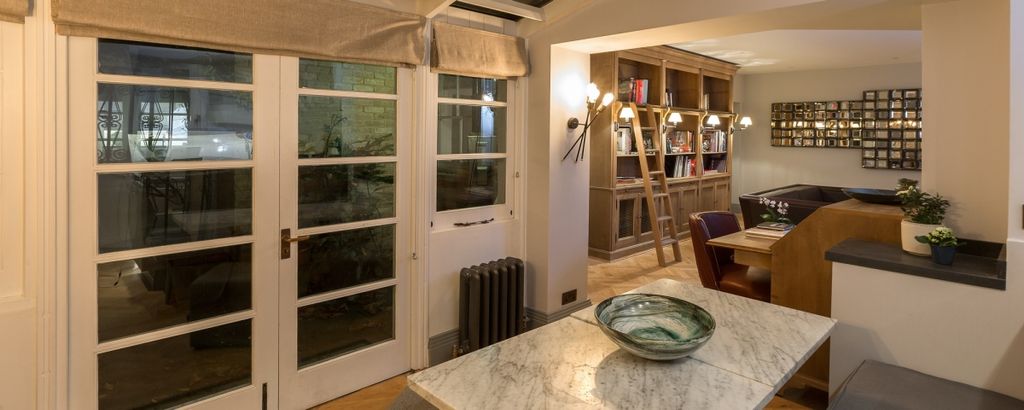 Property photo 3 of 5 Flat-2-001-2000x8...