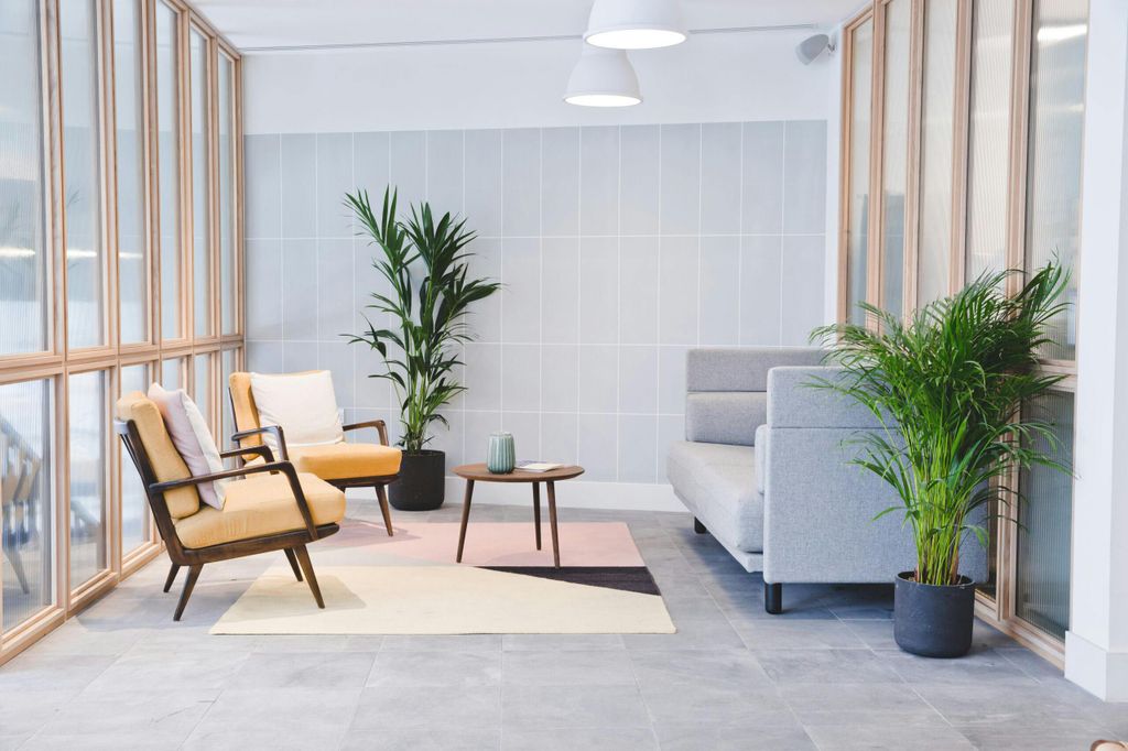 Property photo 3 of 5 La Lounge.Jpg