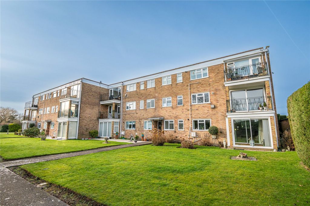 Property photo 3 of 19 Picture No. 03