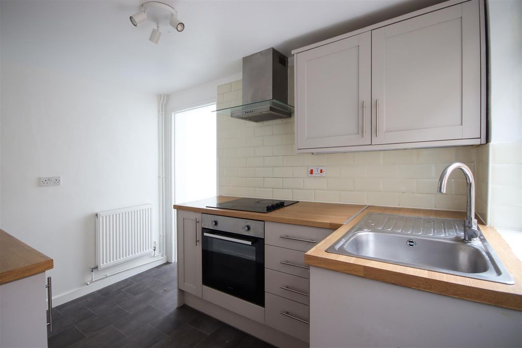 Property photo 2 of 10 Img_8974.Jpg