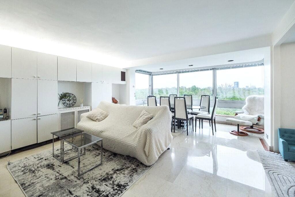 Property photo 3 of 12 Picture No. 04