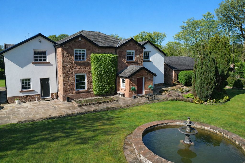 Property photo 1 of 43