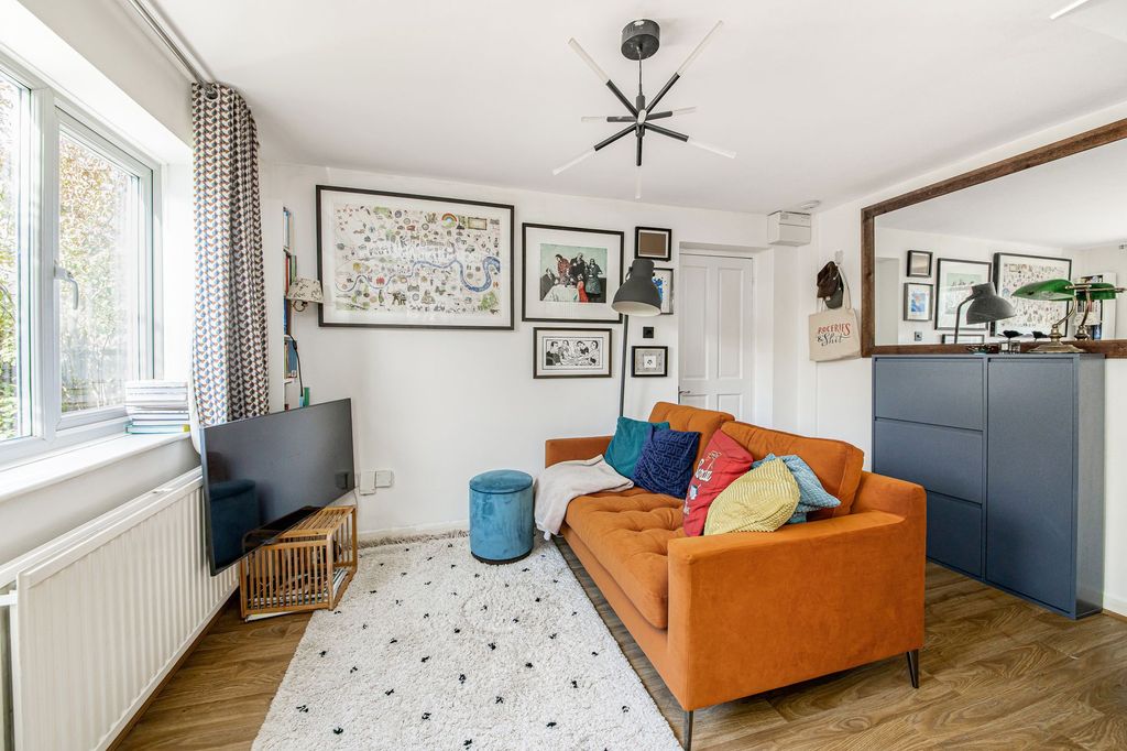 Property photo 2 of 15