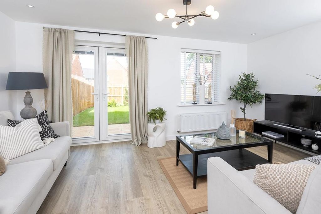 Property photo 3 of 8