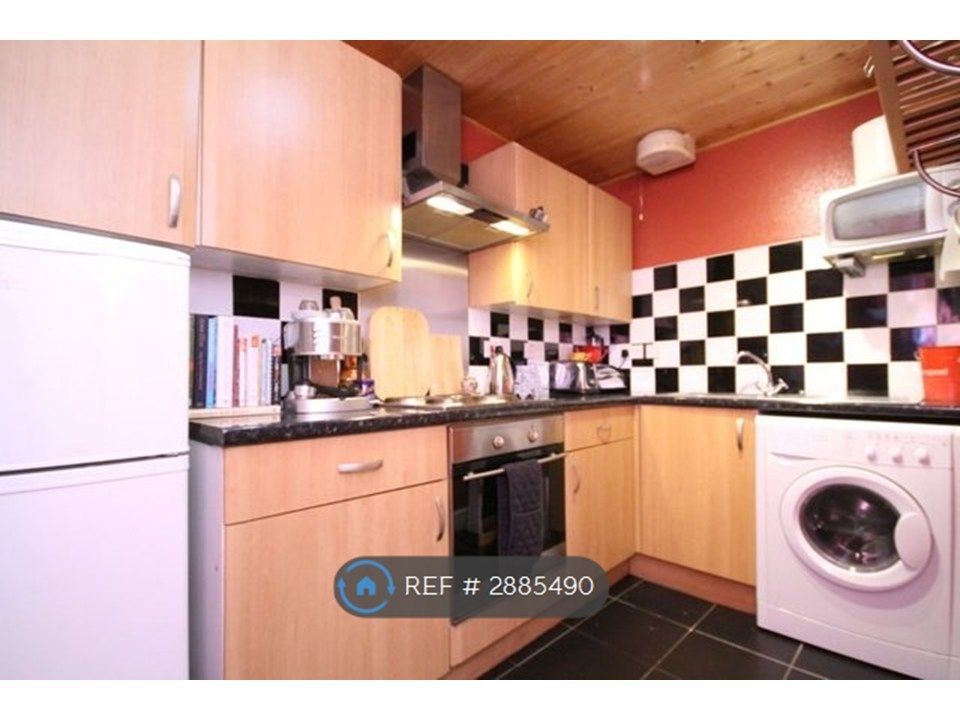 Property photo 2 of 4