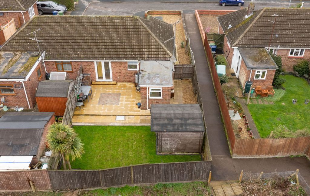 Property photo 3 of 31