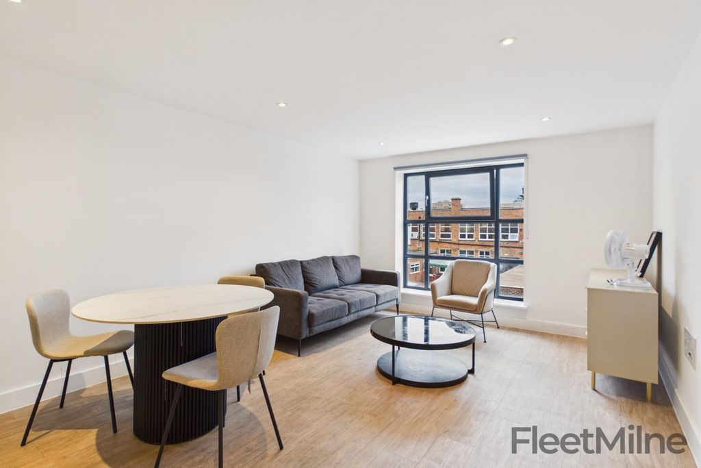 Property photo 2 of 11 Living Room