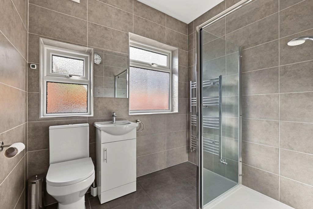 Property photo 3 of 19 Pick Hill Fep_7.Jpg