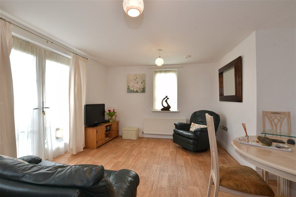 Property photo 3 of 11 Lounge/Kitchen /Dining Room