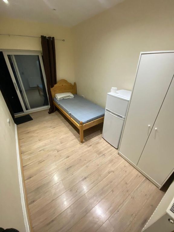 Property photo 2 of 6 Beaa240E-d8Bb-48A1-A23F-948Db0E6Fcbb.Jpeg