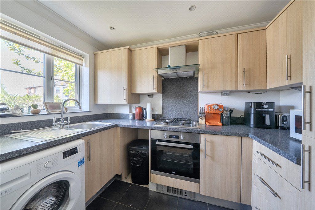 Property photo 3 of 11 Picture No. 13