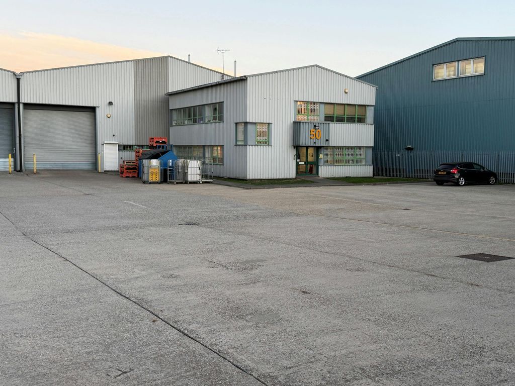 Property photo 3 of 3 50 Milford Commercial Estate - Exterior
