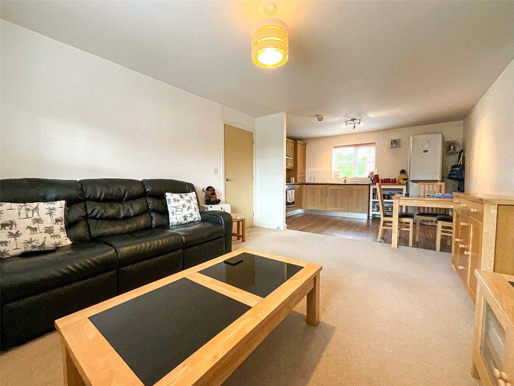 Property photo 3 of 20 Picture No. 15