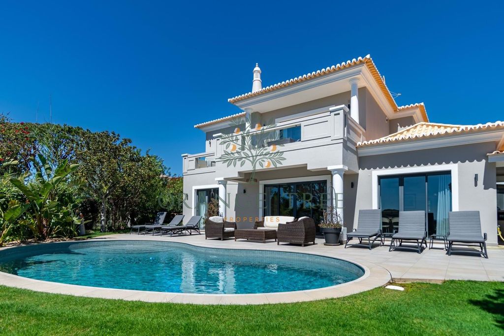 Property photo 1 of 23 Luxury Villa For Sale - Vale Do Lobo | 3+1 Bedrooms