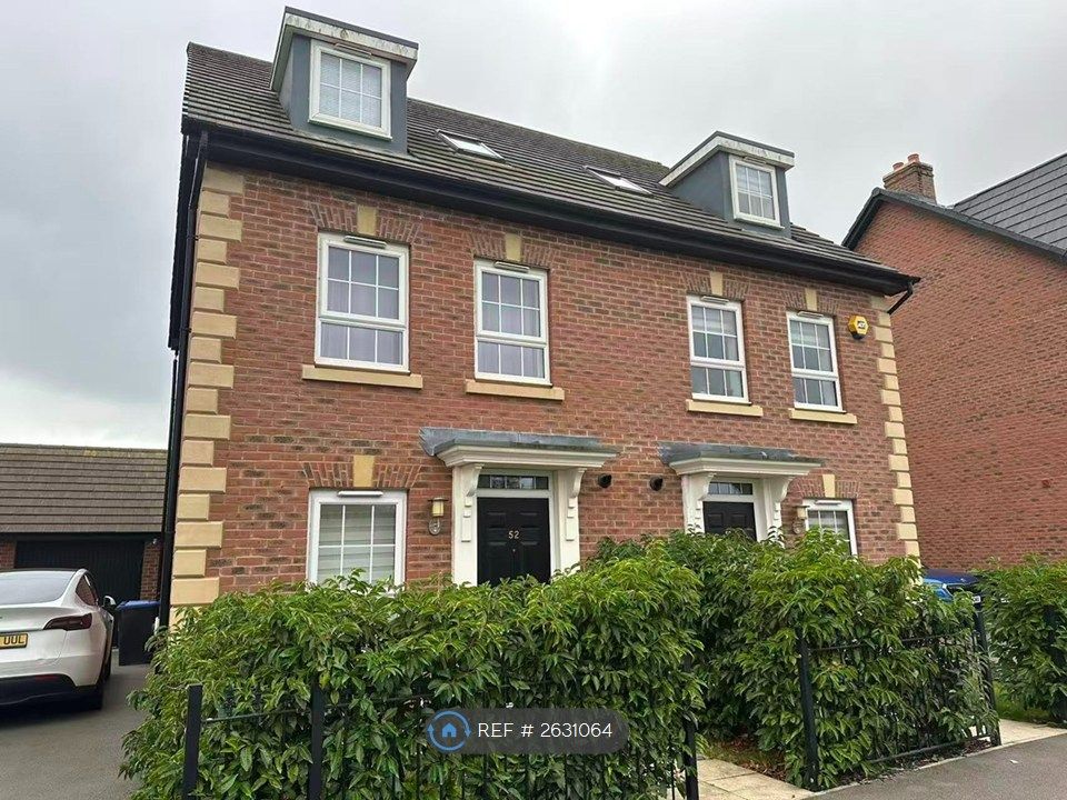 Property photo 1 of 17 Semi Detached House