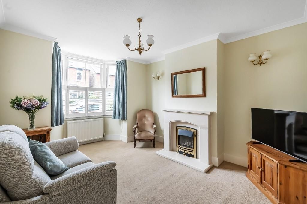 Property photo 2 of 18 94-Rothes-Road-1.Jpg