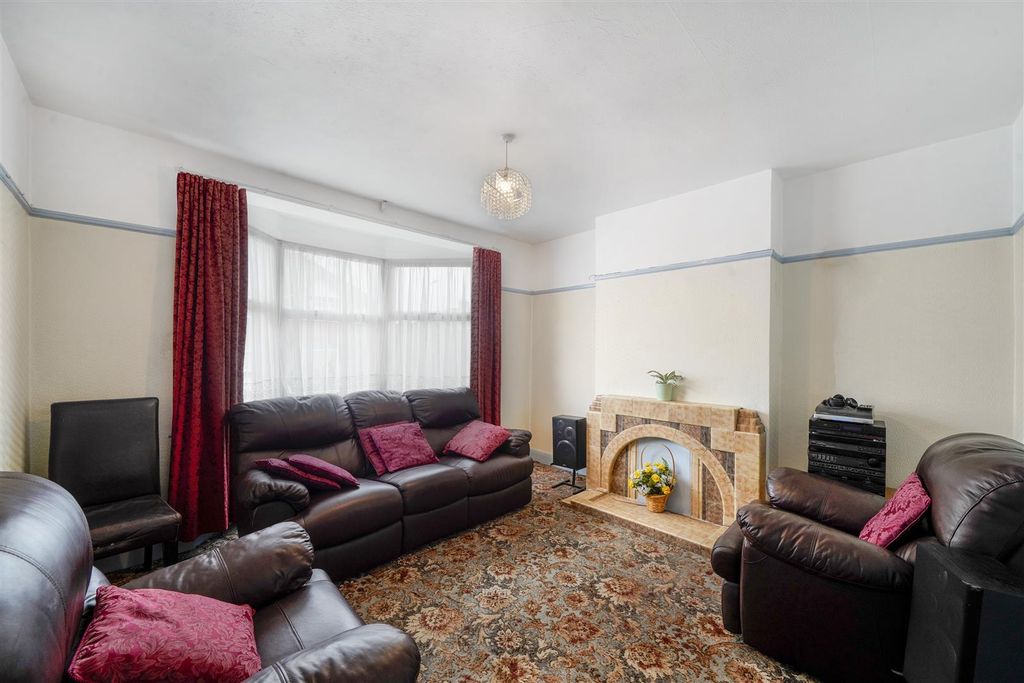 Property photo 3 of 26 Reception Room