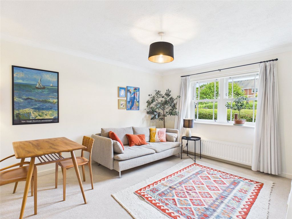 Additional image 14 of 1 bed flat for saleGuildford, Surrey GU1