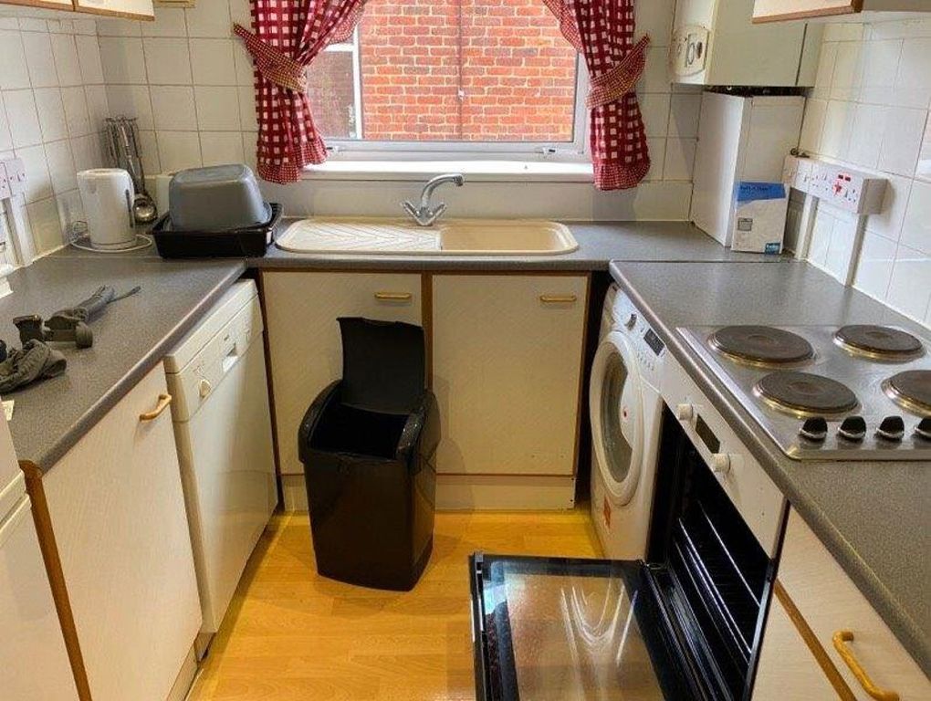 Property photo 3 of 25