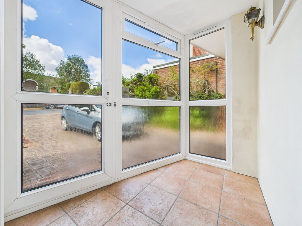 Property photo 3 of 26 Entrance Porch