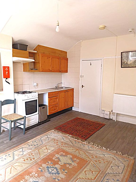 Property photo 3 of 3