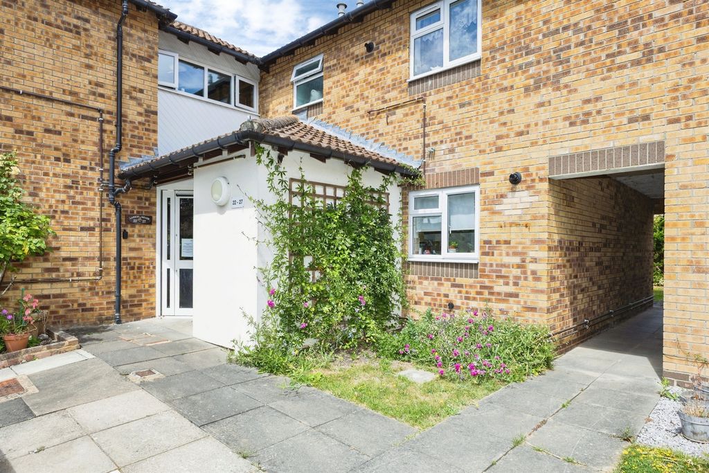 Property photo 1 of 14