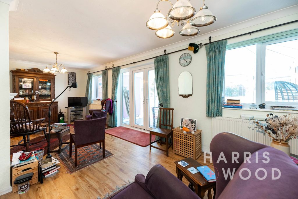Property photo 2 of 21 4241334