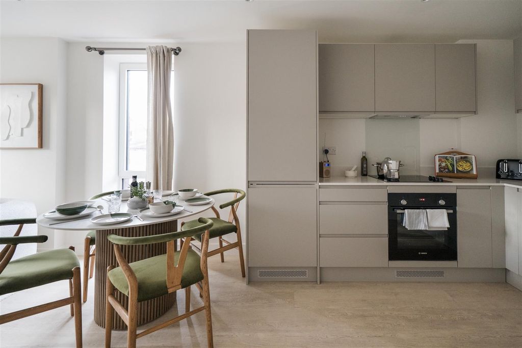 Property photo 2 of 13 Kit Side On 2.Jpg