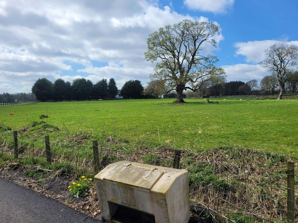 Property photo 2 of 5 Image 2