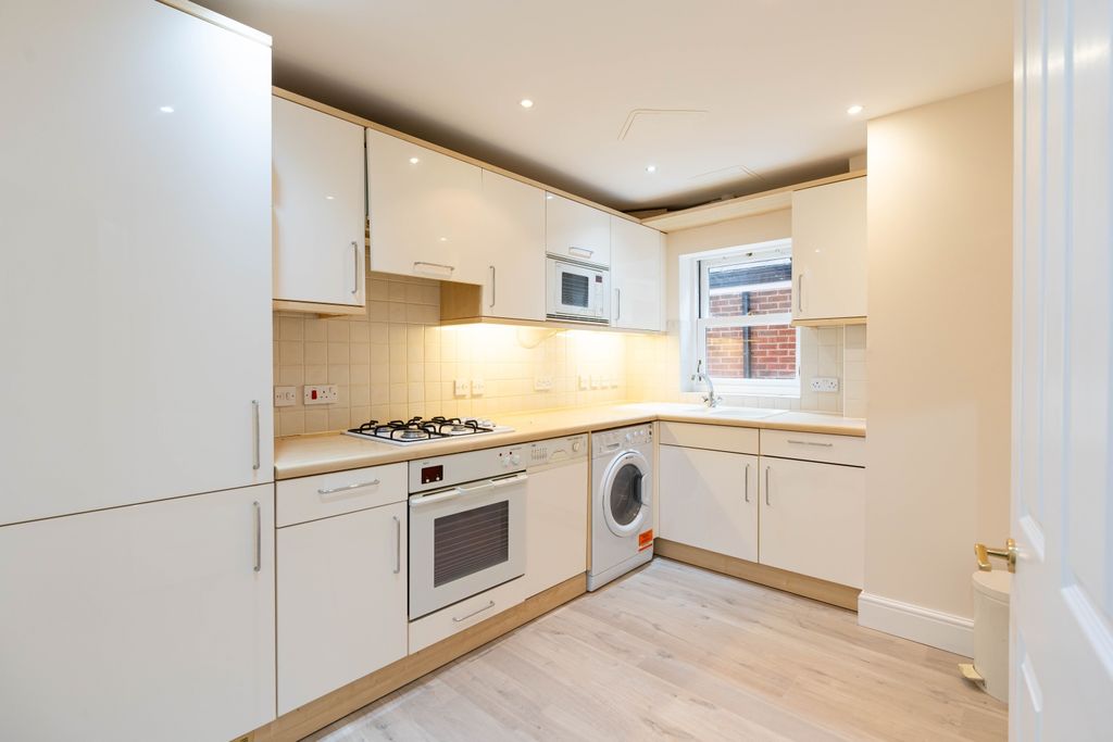 Property photo 2 of 15 Kitchen