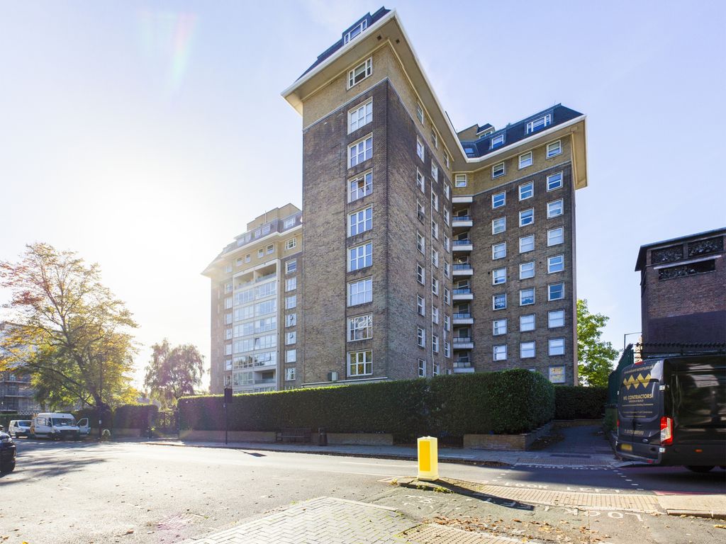 Property photo 1 of 38 3 Bedroom, 3 Bathroom Apartment Â€“ Boydell Court, St Johnâ€™S Wood Park, Nw8