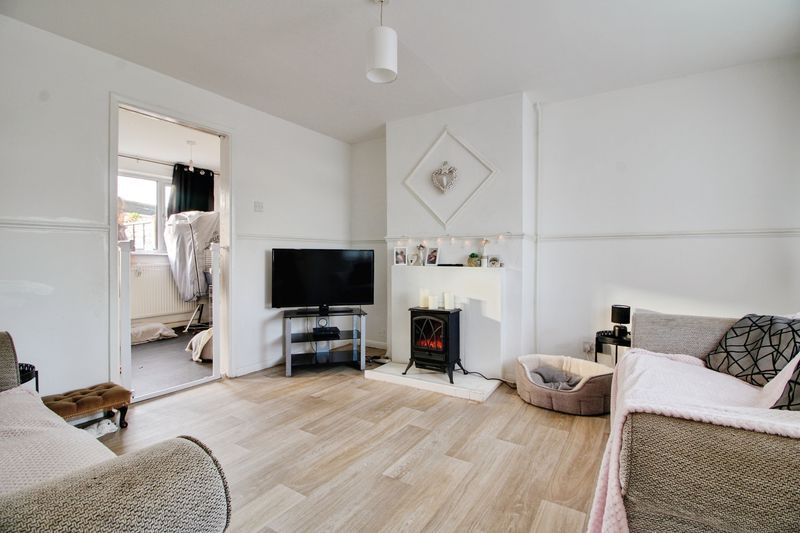 Property photo 2 of 10 Photo 6